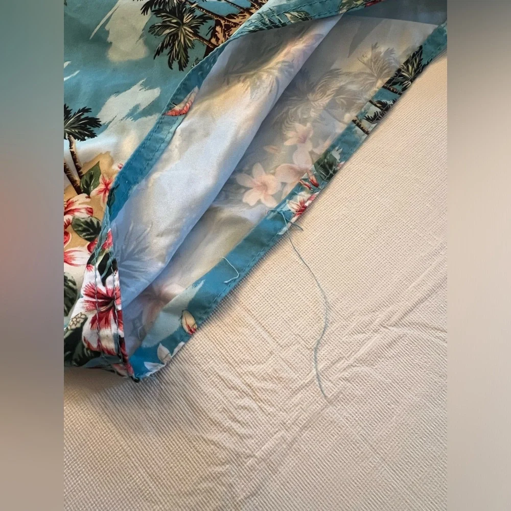 Newport Blue Men’s tropical island Beach Palm Tree Blue swim trunks shorts - Picture 4 of 9